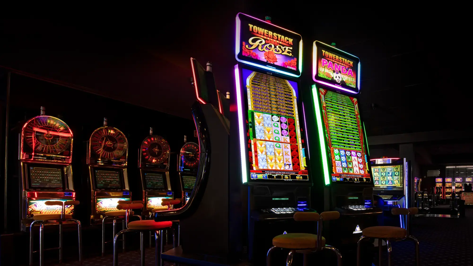 Games & Tournaments - Gambling Room Games & Tournaments - Gambling Room